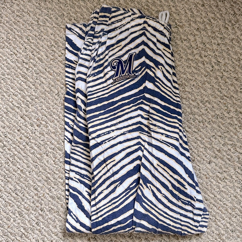 Milwaukee Brewers Zubaz ⚡️
